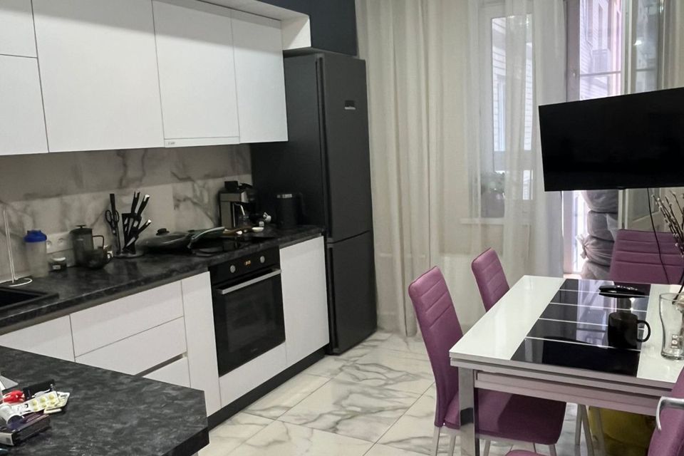 Продаётся 2-комнатная квартира, 52 м²