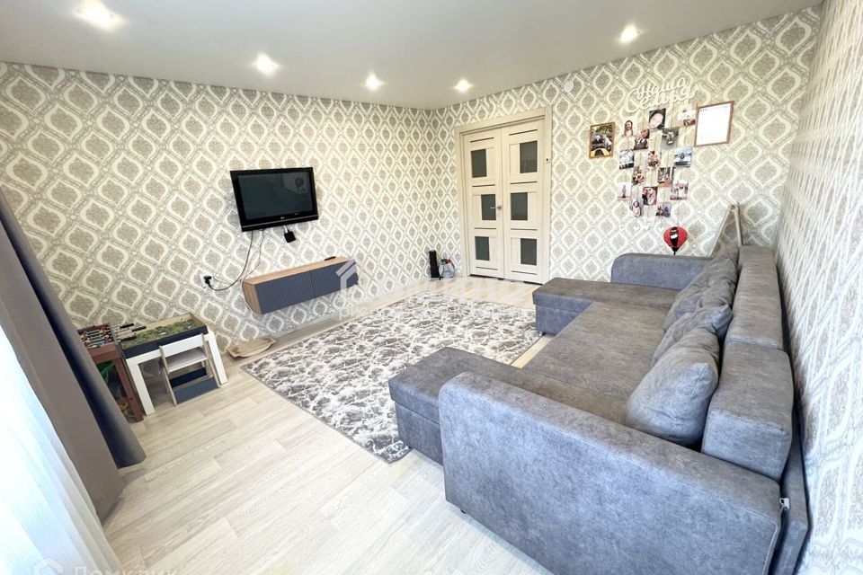 Продаётся 4-комнатная квартира, 71.5 м²