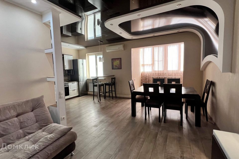 Продаётся 3-комнатная квартира, 71.2 м²