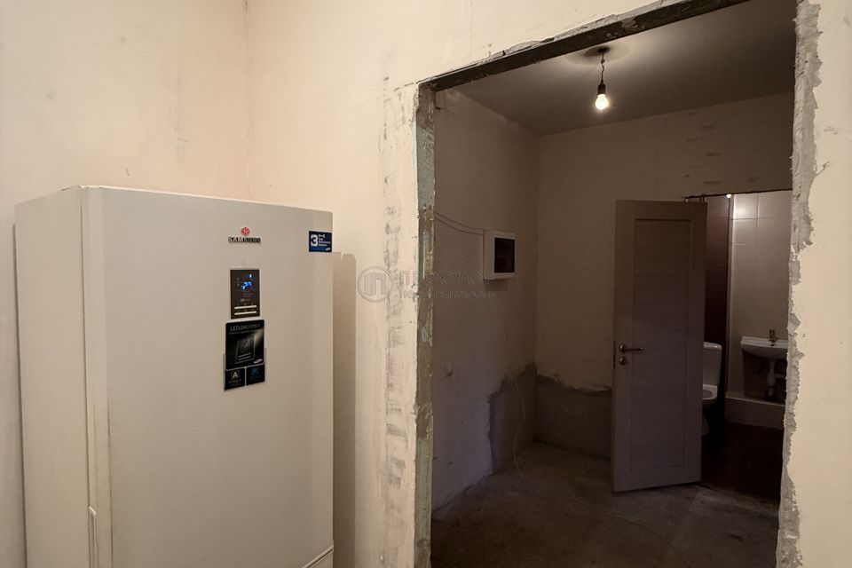 Продаётся 1-комнатная квартира, 42.7 м²