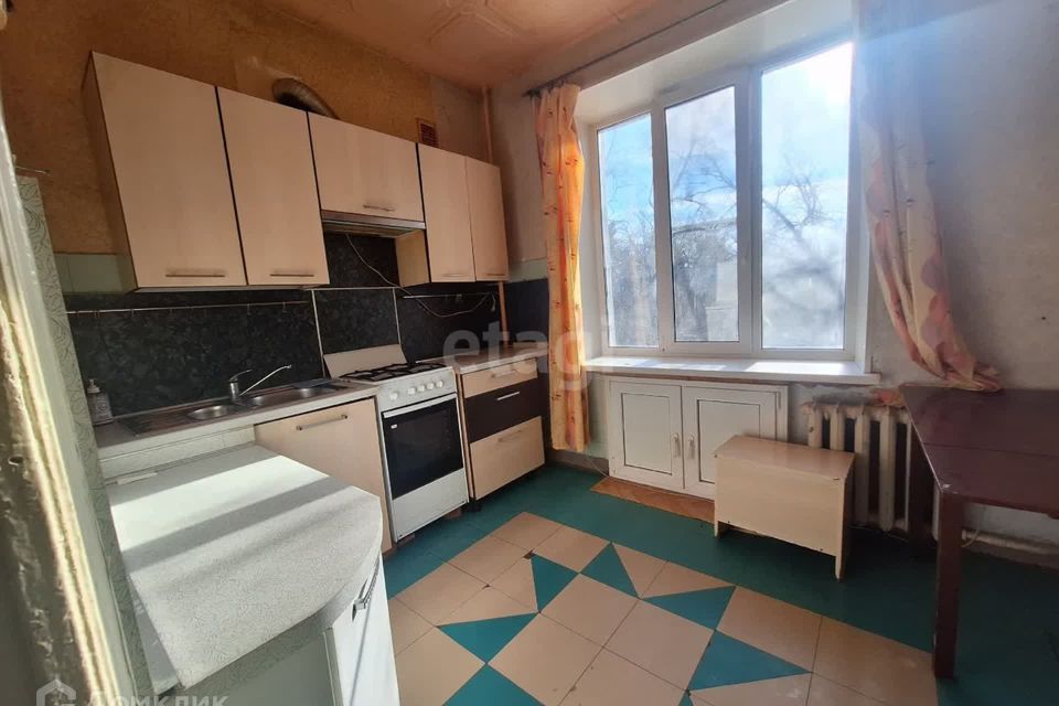 Продаётся 2-комнатная квартира, 56.3 м²