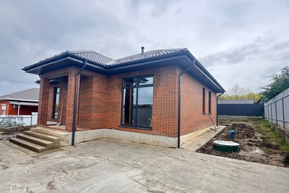 Продаётся 1-этажный дом, 140 м²