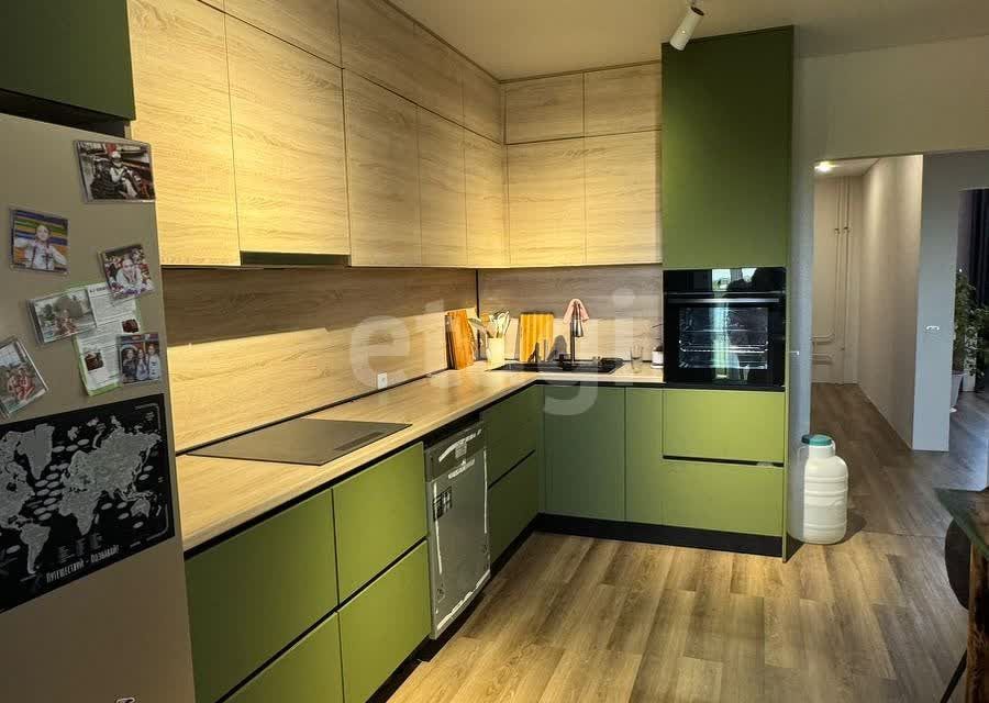 Продаётся 2-комнатная квартира, 67.1 м²