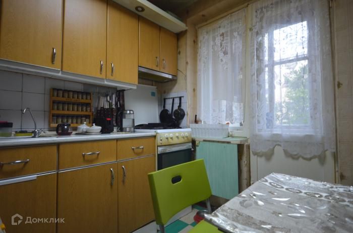 Продаётся 3-комнатная квартира, 57.3 м²