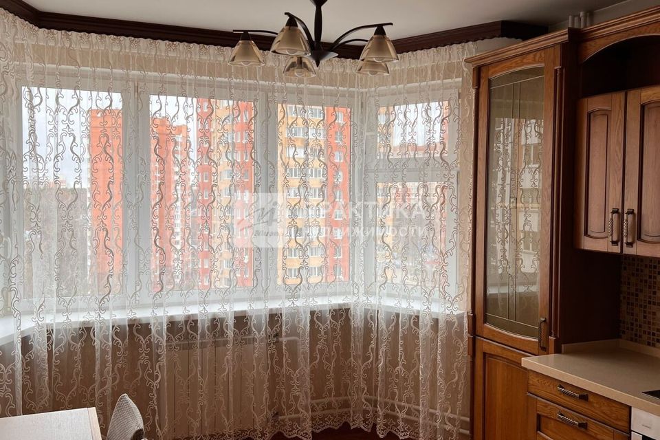 Продаётся 2-комнатная квартира, 61 м²