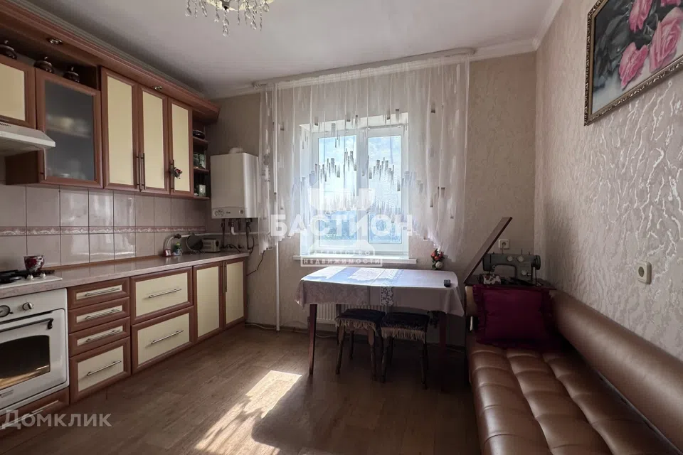 Продаётся 1-комнатная квартира, 48.6 м²