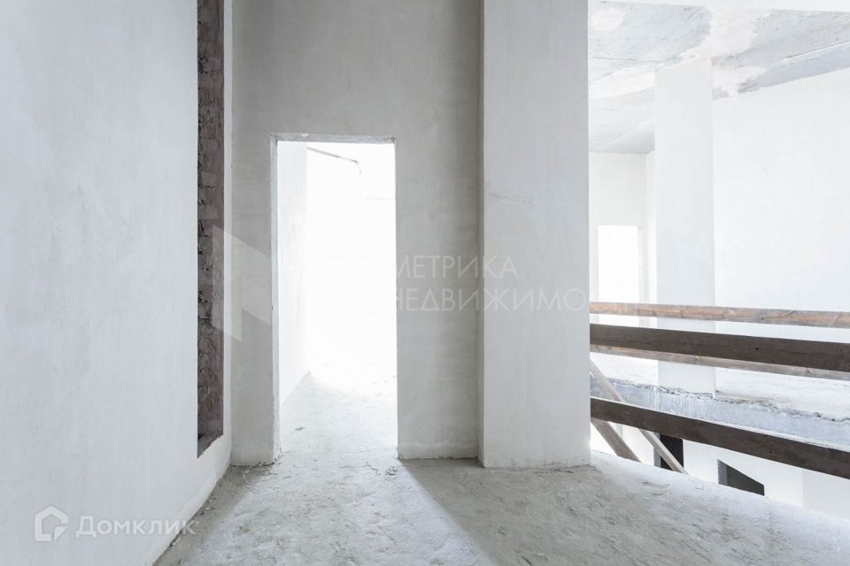 Продаётся 6-комнатная квартира, 265 м²