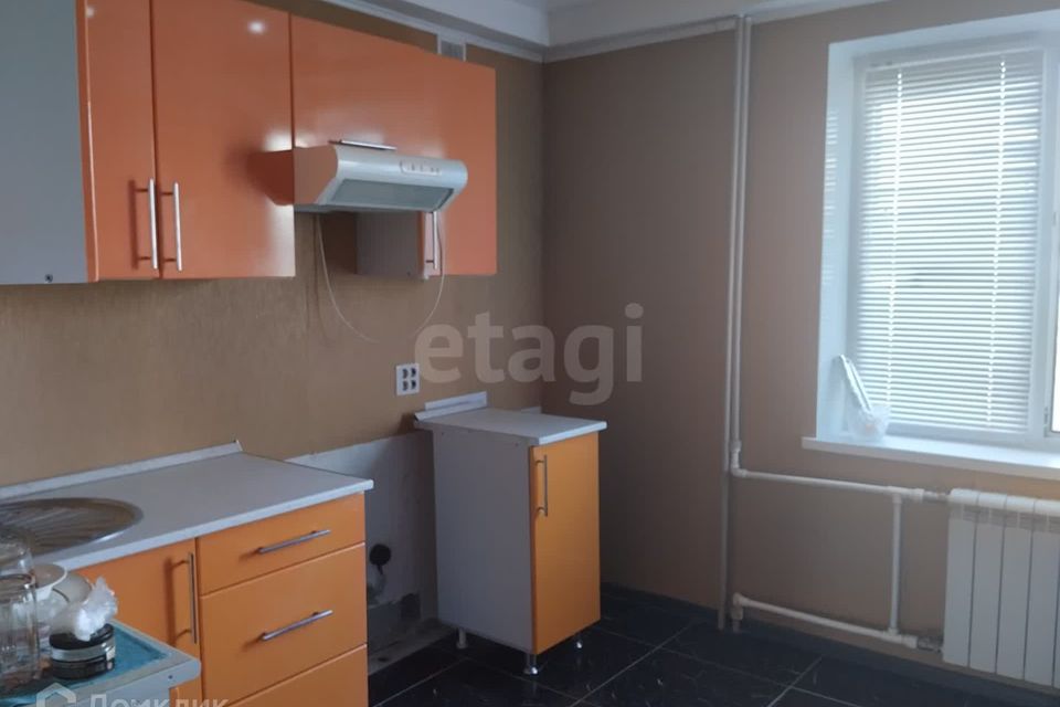 Продаётся 2-комнатная квартира, 55.5 м²