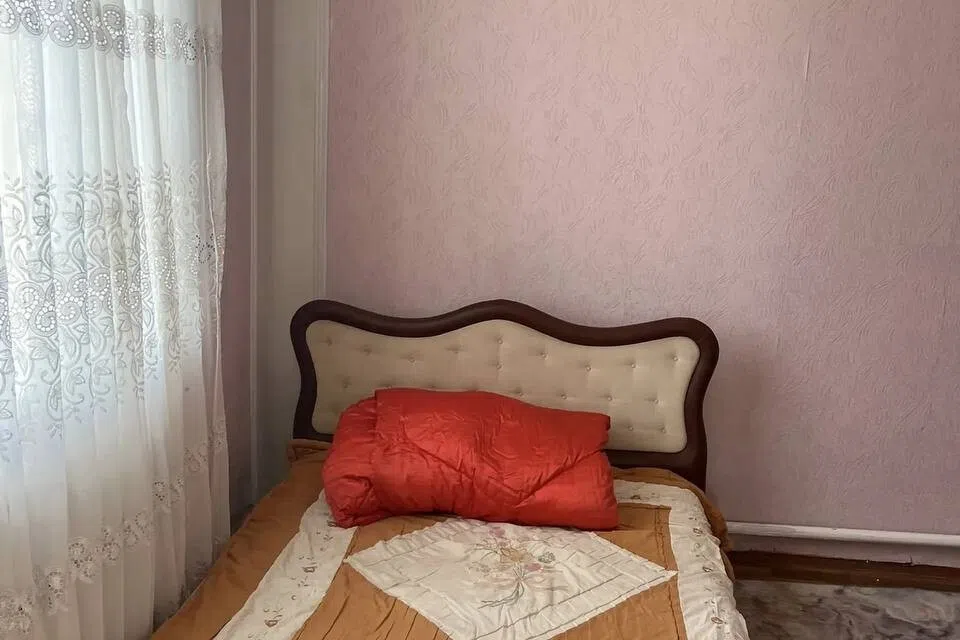 Сдаётся 1-этажный дом, 150 м²