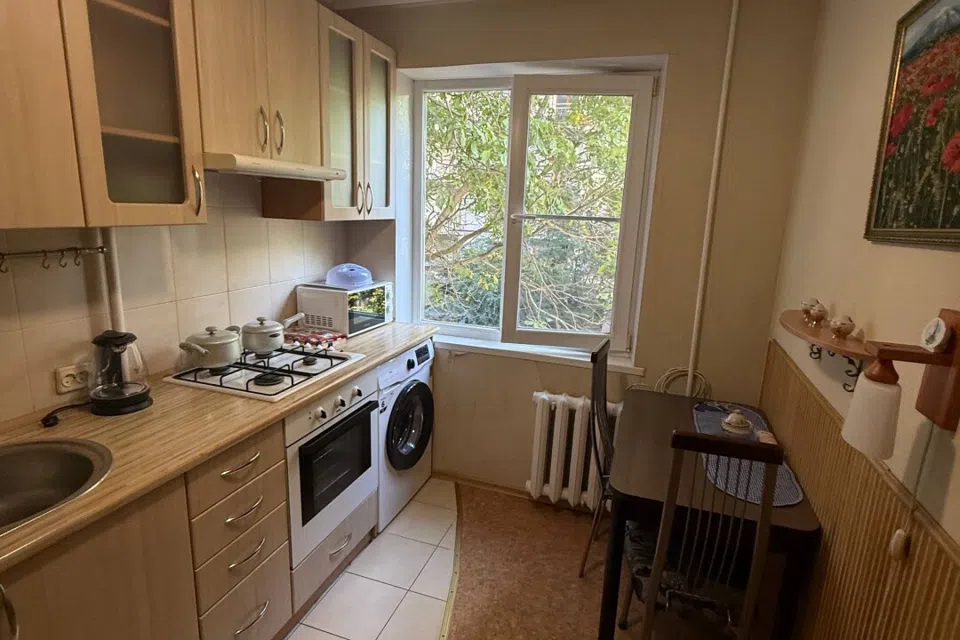 Сдаётся 2-комнатная квартира, 60 м²