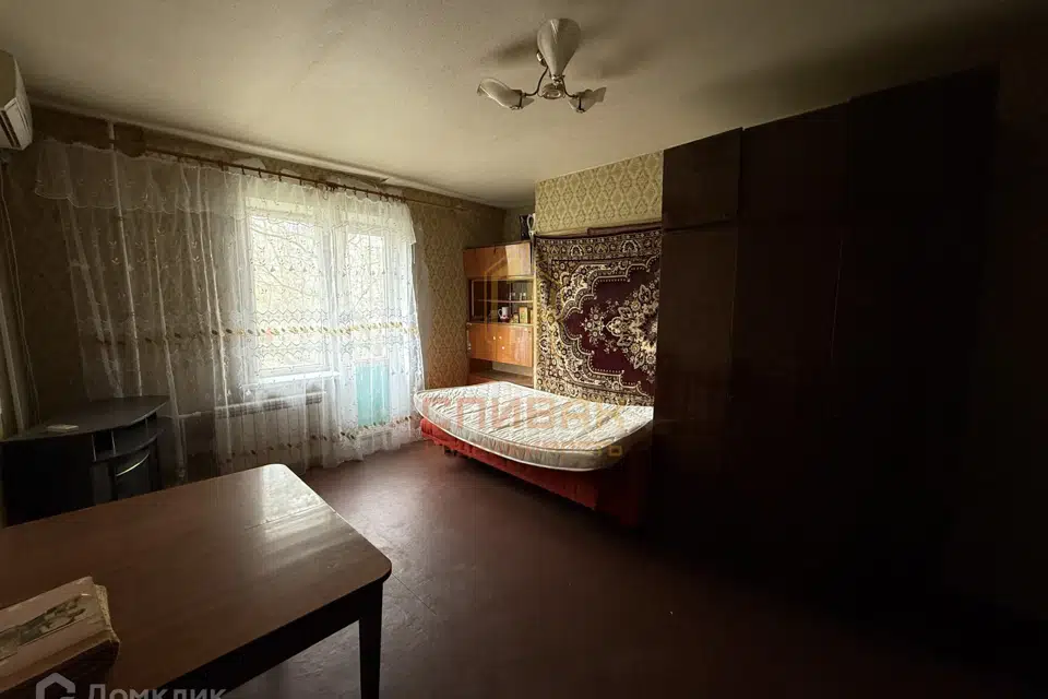 Продаётся 1-комнатная квартира, 35.9 м²