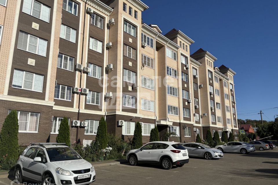 Продаётся 1-комнатная квартира, 45.6 м²