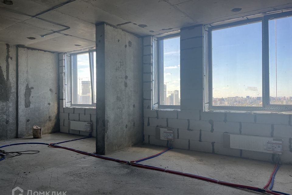 Продаётся 4-комнатная квартира, 99 м²