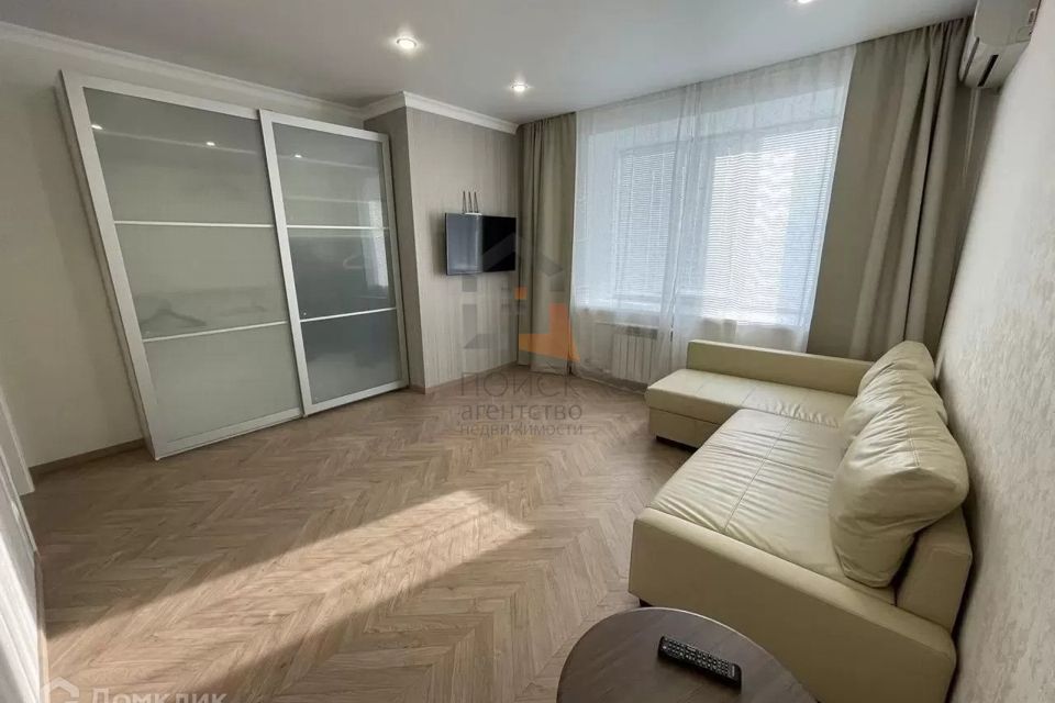 Сдаётся 1-комнатная квартира, 35 м²