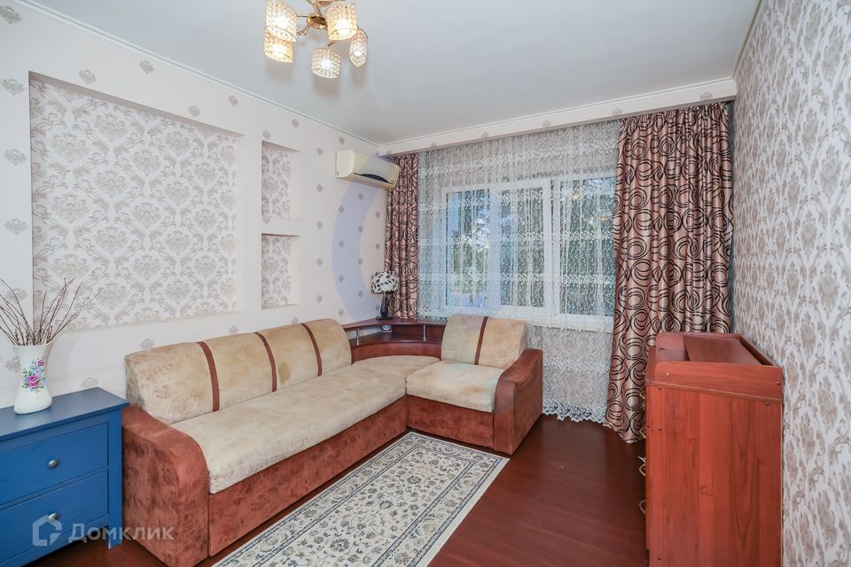 Продаётся 3-комнатная квартира, 59.7 м²
