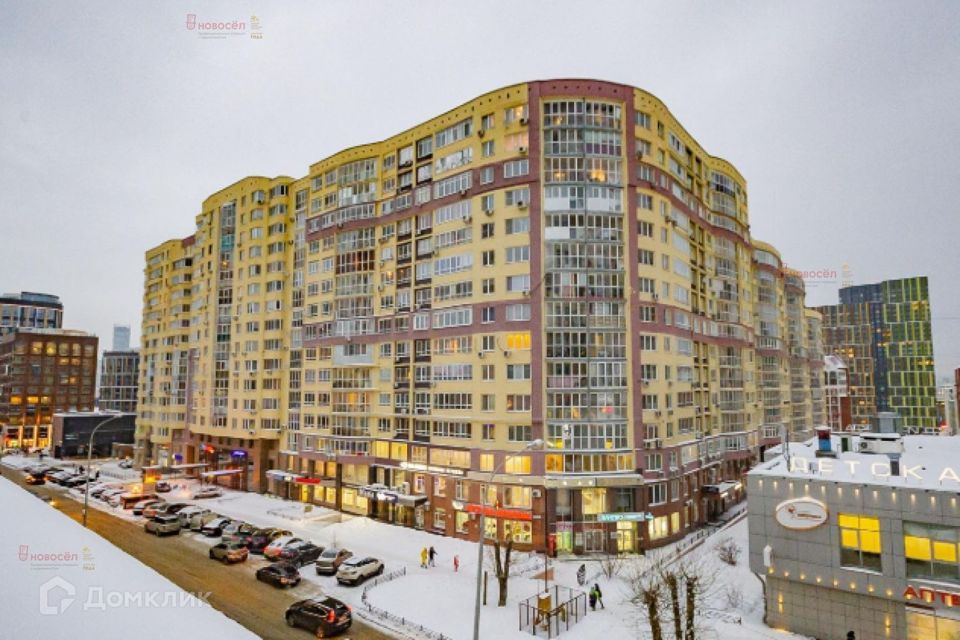 Сдаётся 2-комнатная квартира, 55 м²