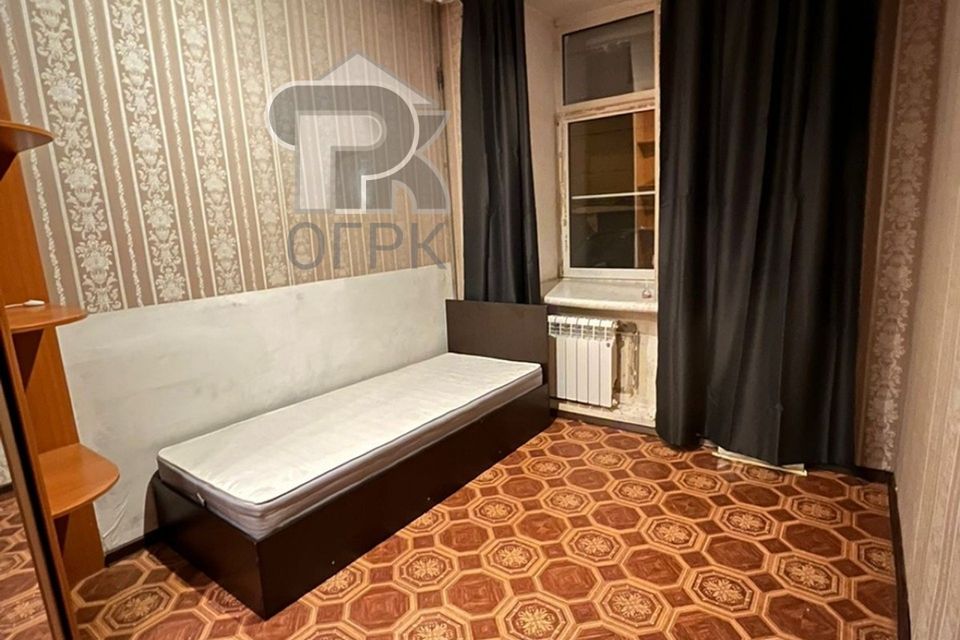 Продаётся комната в 5-комн. квартире, 11.6 м²