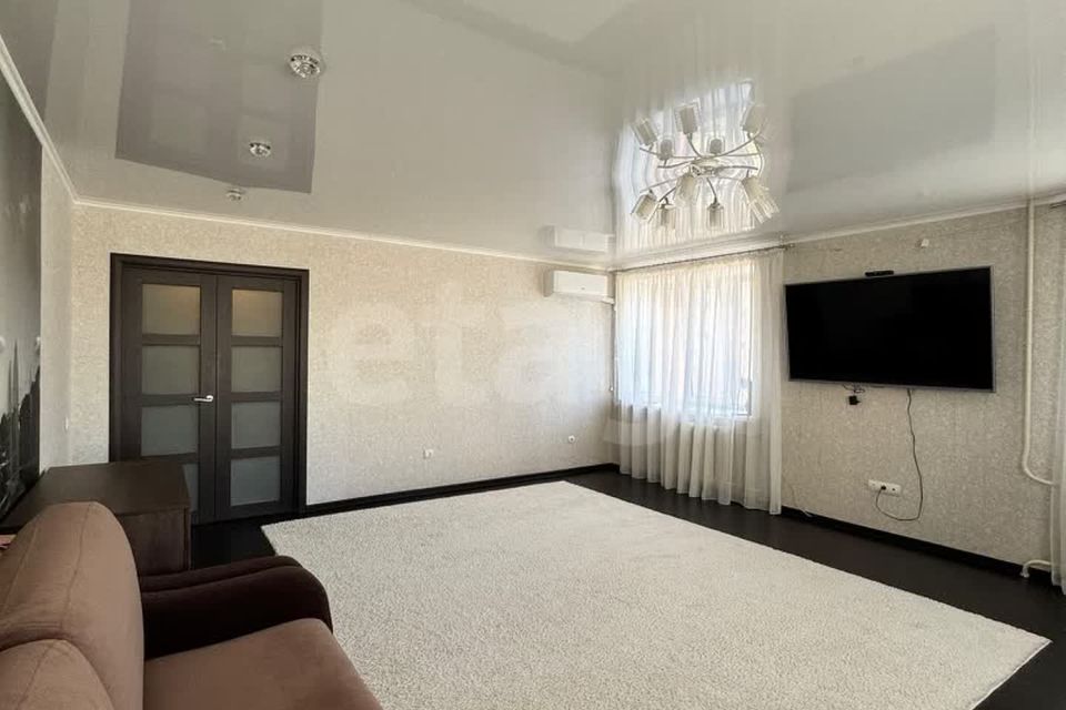 Продаётся 3-комнатная квартира, 97.8 м²