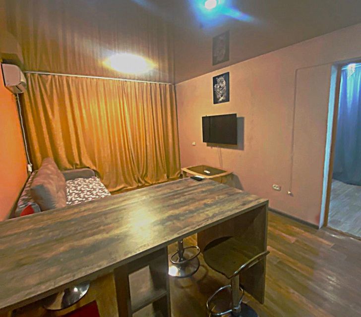 Продаётся комната в 2-комн. квартире, 31.9 м²