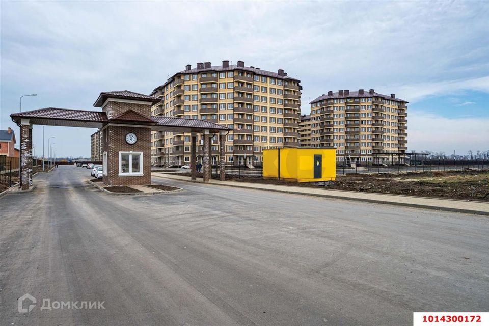 Продаётся 3-комнатная квартира, 57.4 м²