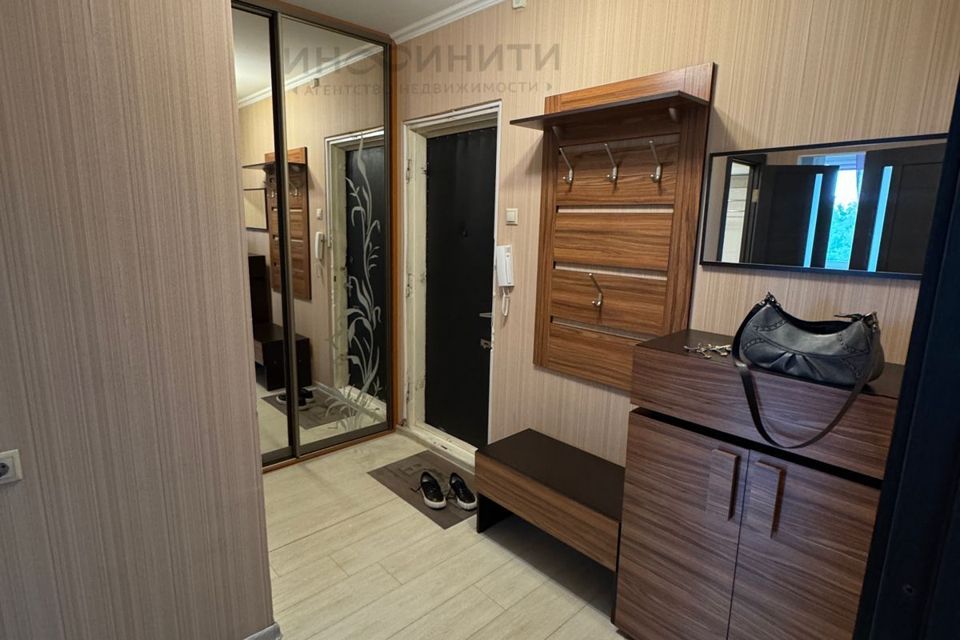 Продаётся 1-комнатная квартира, 38.1 м²