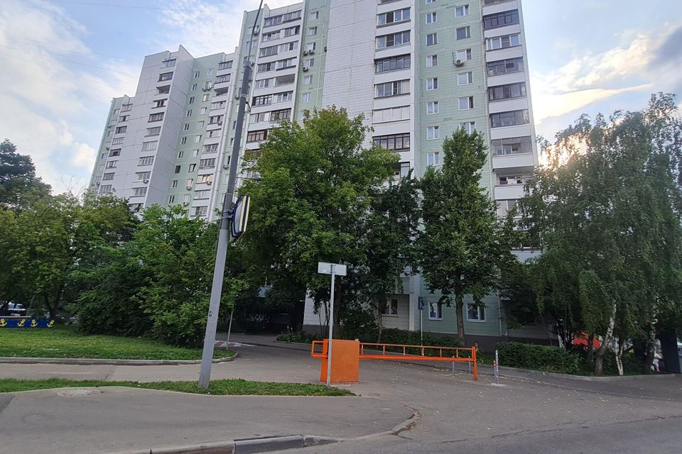 Продаётся 1-комнатная квартира, 35.7 м²