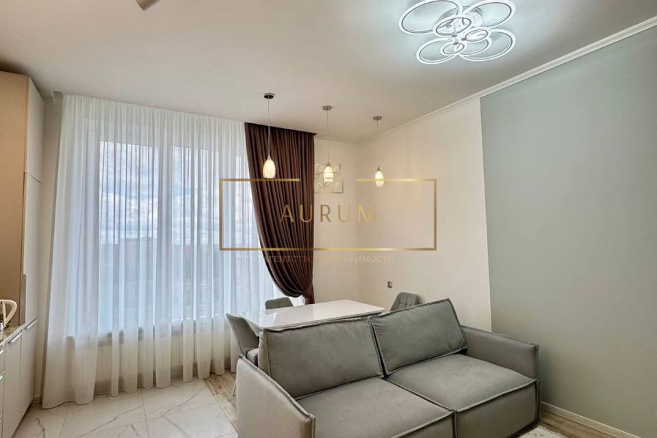 Продаётся 2-комнатная квартира, 81 м²
