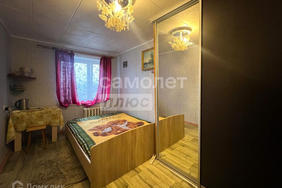 Продаётся комната в 4-комн. квартире, 11.9 м²