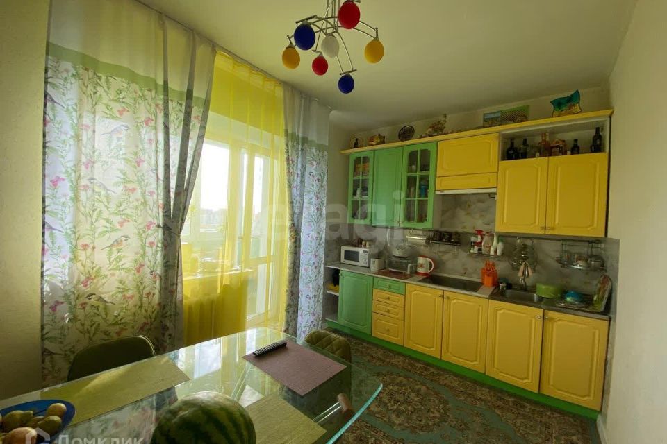 Продаётся 2-комнатная квартира, 80.1 м²