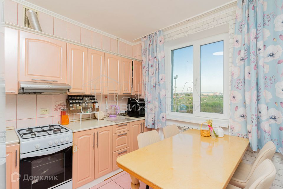 Продаётся 2-комнатная квартира, 57.2 м²