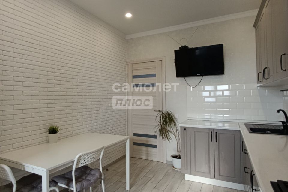 Продаётся 1-комнатная квартира, 50 м²