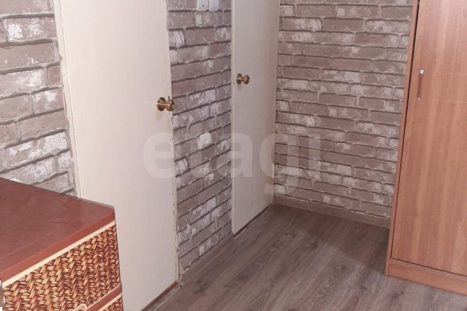 Продаётся 2-комнатная квартира, 69.5 м²