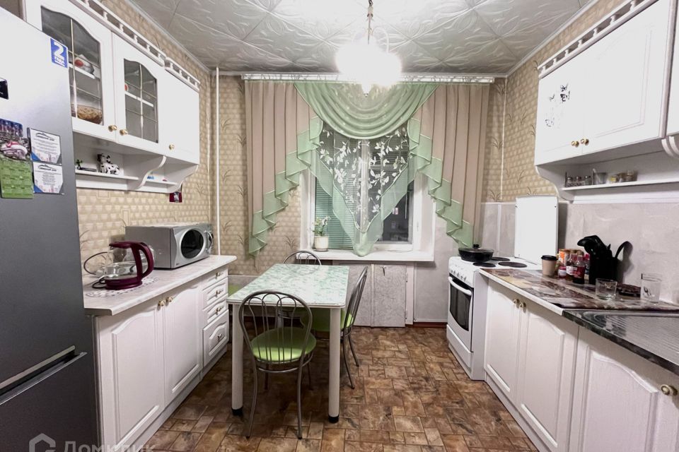 Продаётся 2-комнатная квартира, 54.6 м²