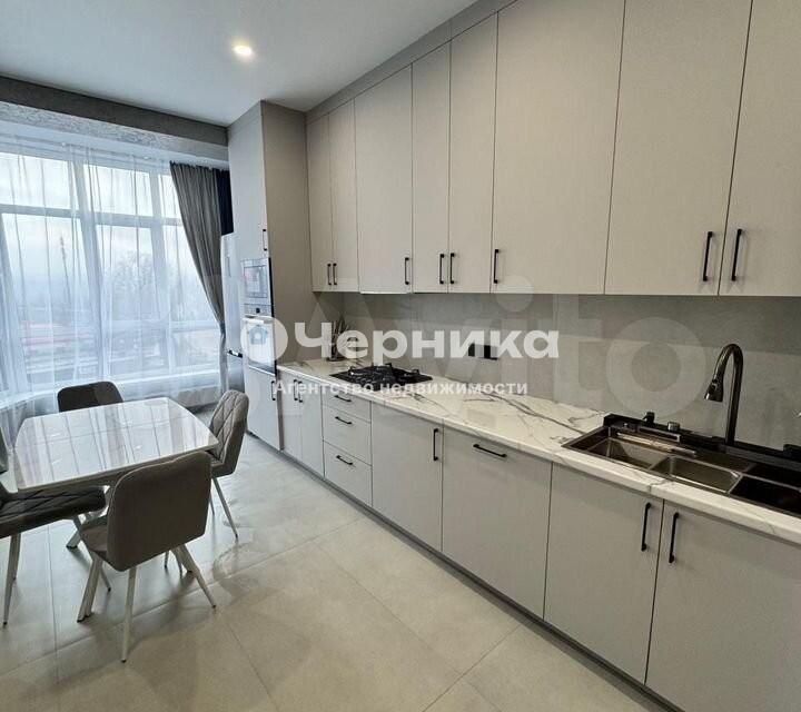 Сдаётся 1-комнатная квартира, 50 м²