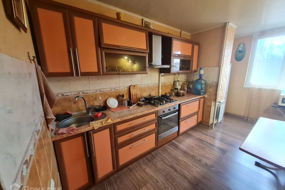 Продаётся 3-комнатная квартира, 63.5 м²