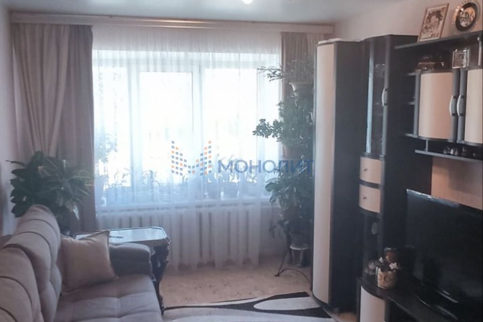 Продаётся 2-комнатная квартира, 43.8 м²