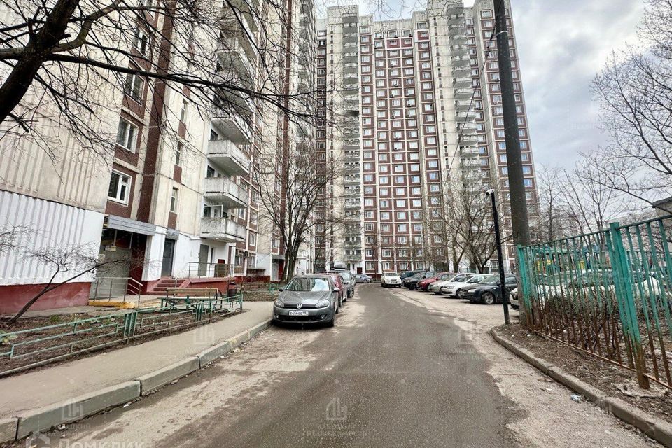 Продаётся 1-комнатная квартира, 38 м²