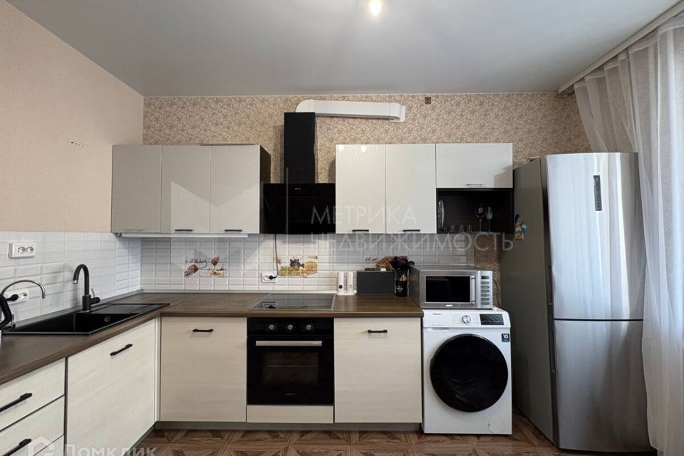 Продаётся 1-комнатная квартира, 38 м²