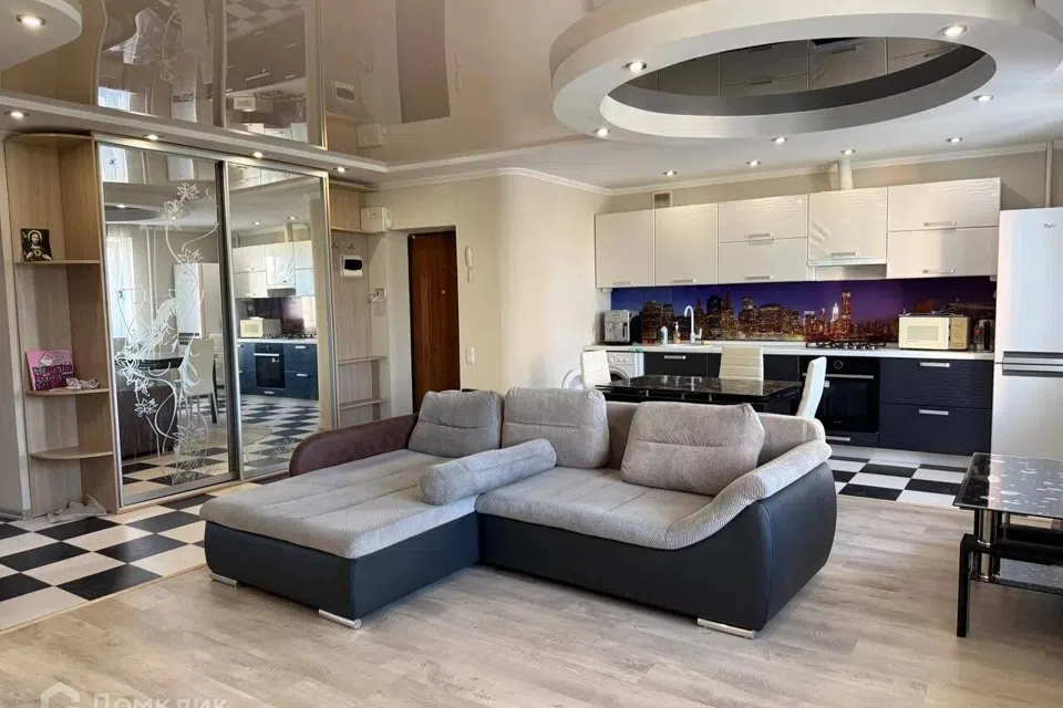 Продаётся 2-комнатная квартира, 48.3 м²