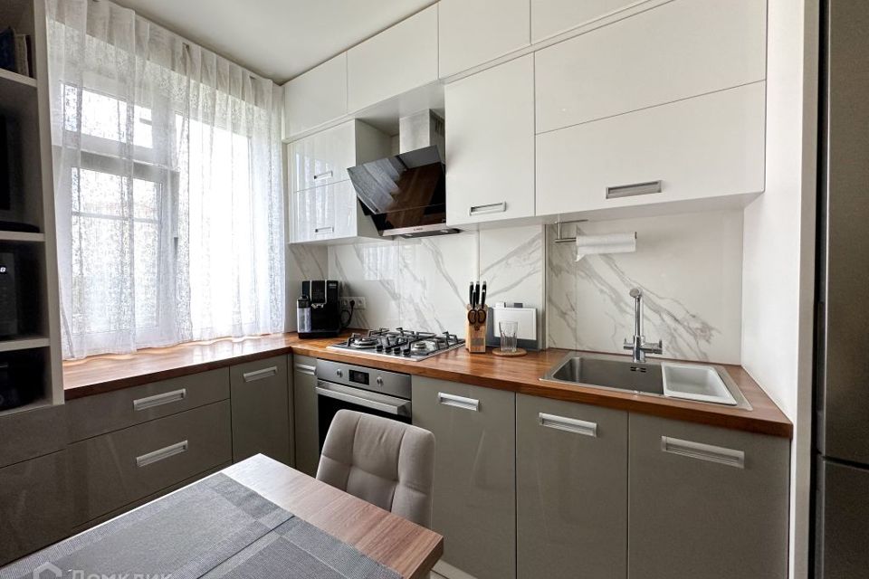 Продаётся 2-комнатная квартира, 47.8 м²