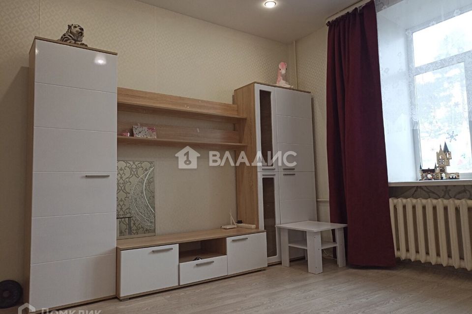 Продаётся 3-комнатная квартира, 61.4 м²