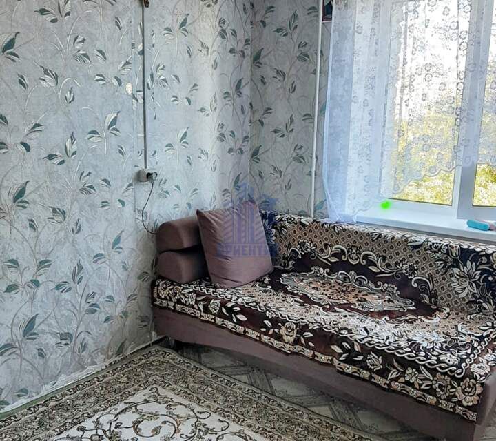 Продаётся комната в 4-комн. квартире, 13.5 м²