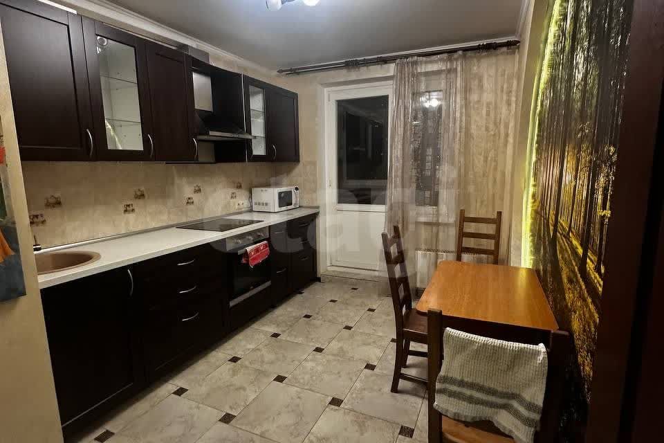 Продаётся 2-комнатная квартира, 60.46 м²