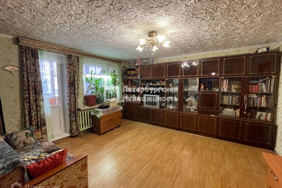 Продаётся 2-комнатная квартира, 57.2 м²