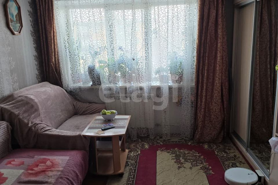 Продаётся комната в 1-комн. квартире, 19.3 м²
