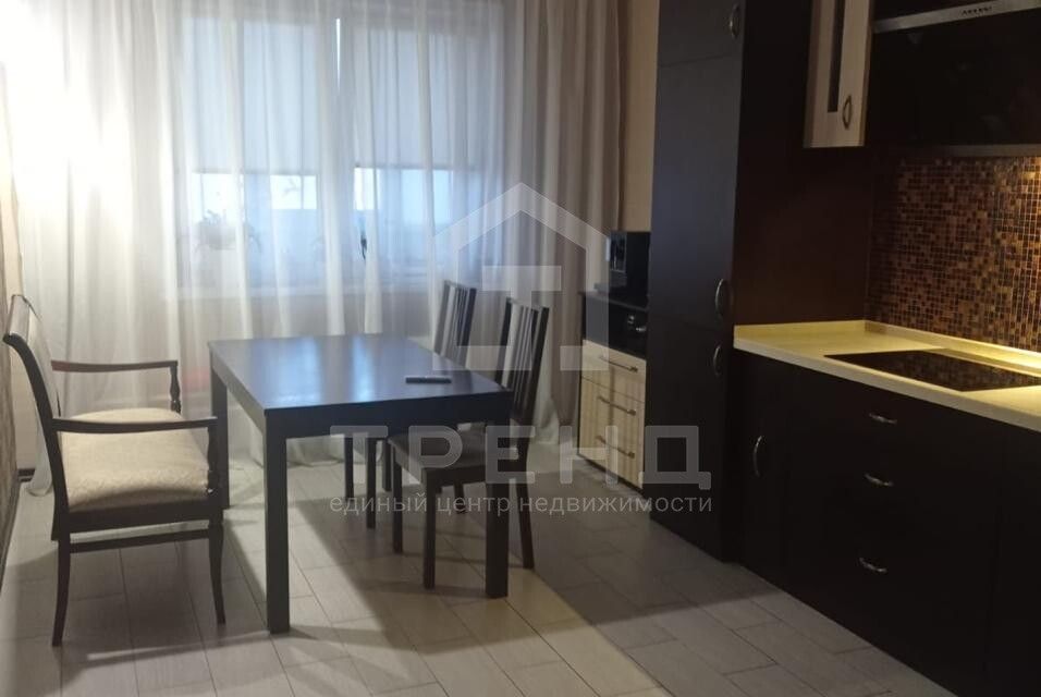Продаётся 2-комнатная квартира, 67.1 м²