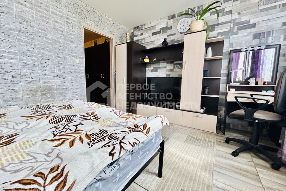 Продаётся 1-комнатная квартира, 42.4 м²