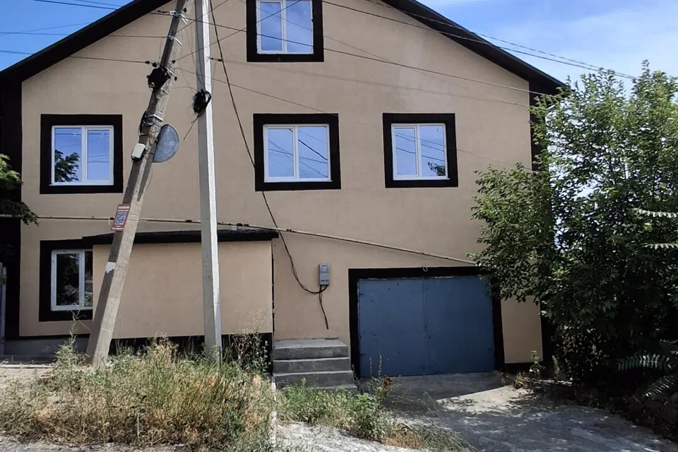 Продаётся 3-этажный дом, 168.3 м²