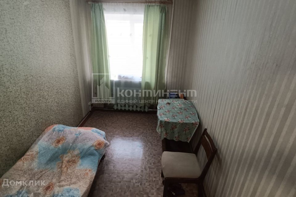 Продаётся комната в 6-комн. квартире, 11.8 м²