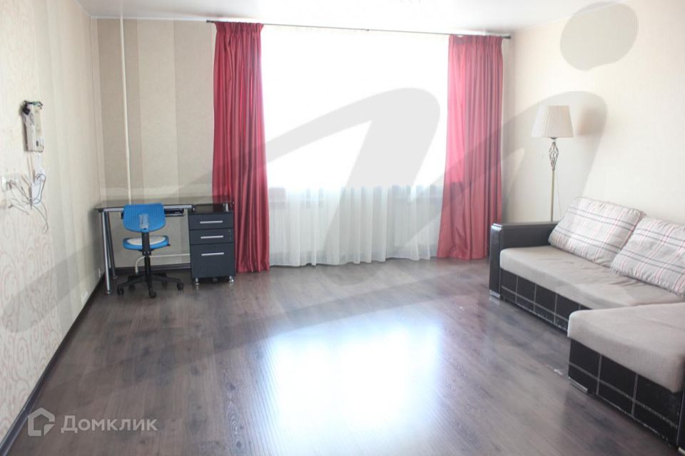 Сдаётся 2-комнатная квартира, 64 м²